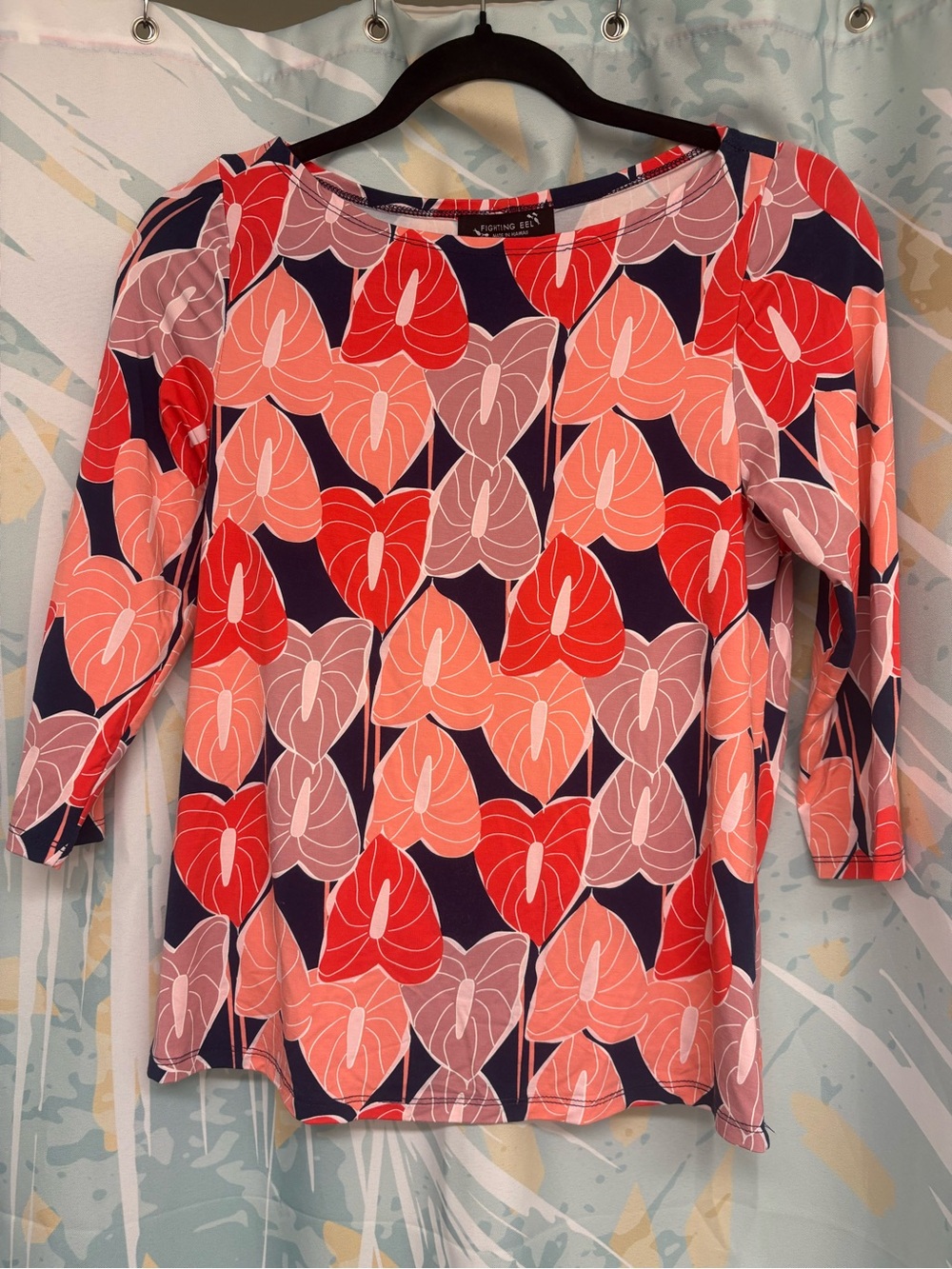 Fighting Eel Retro Anthurium Valencia Top